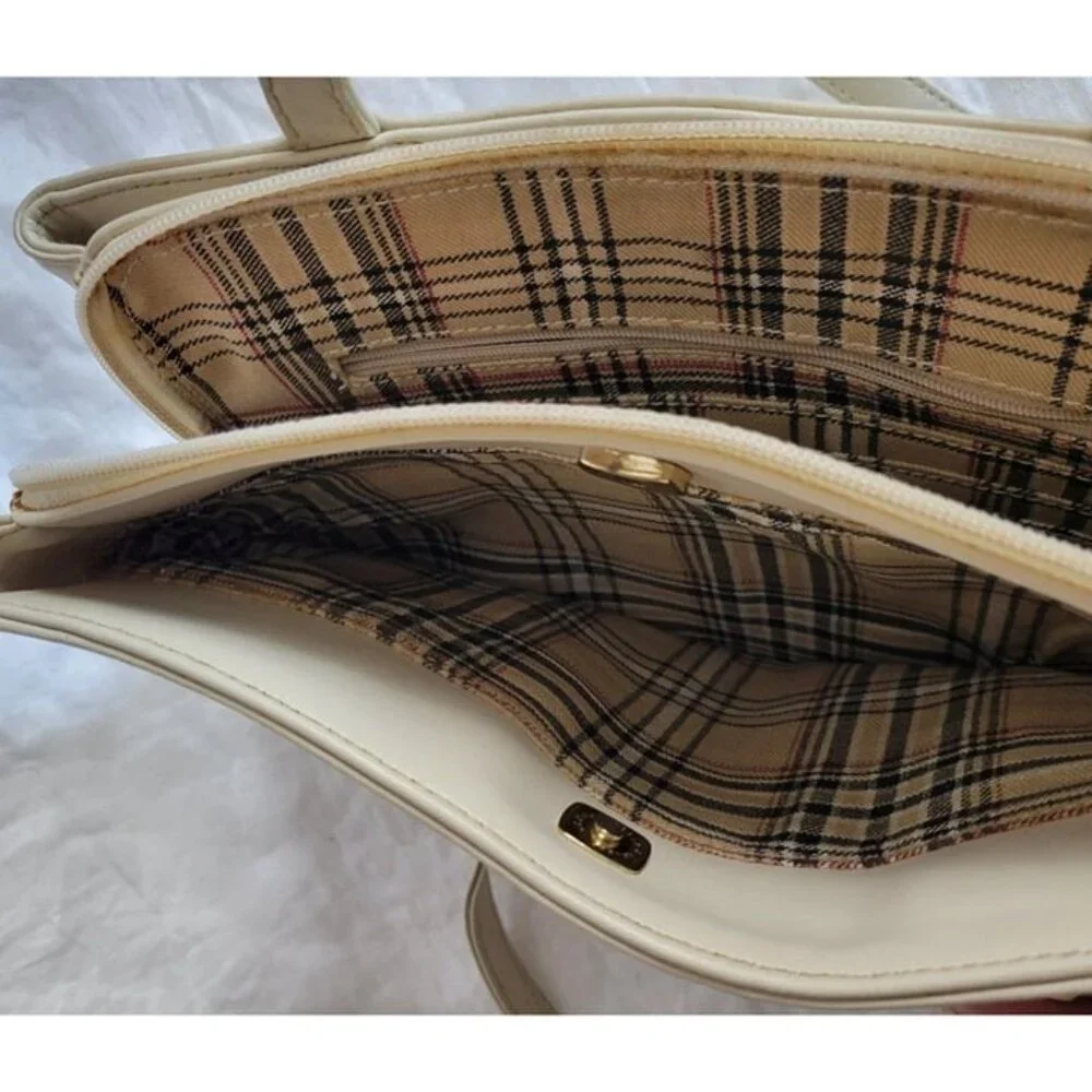 Liz Claiborne Accessories Bag handbag faux leather double strap Purse Beige EUC